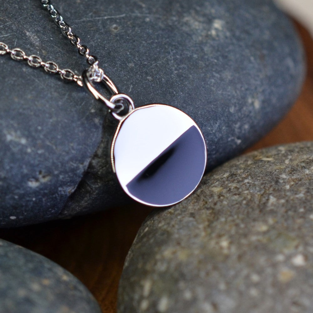 14K Gold or Platinum Plated Round Enamel Medallion 925 Sterling Silver Pendant with Necklace