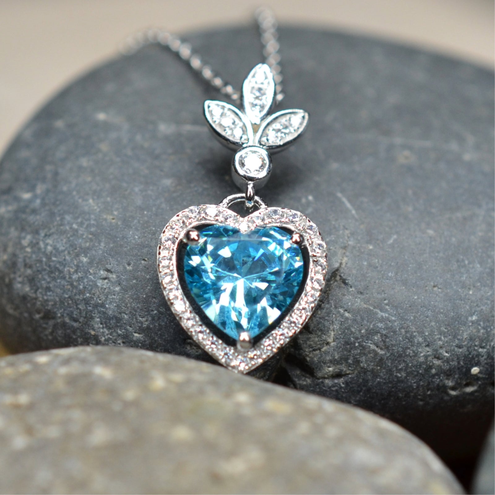 Heart Shaped 925 Sterling Silver Blue Cubic Zirconia Platinum Plated Pendant Adjustable Chain Necklace by Mc9vn | Gift for Her |