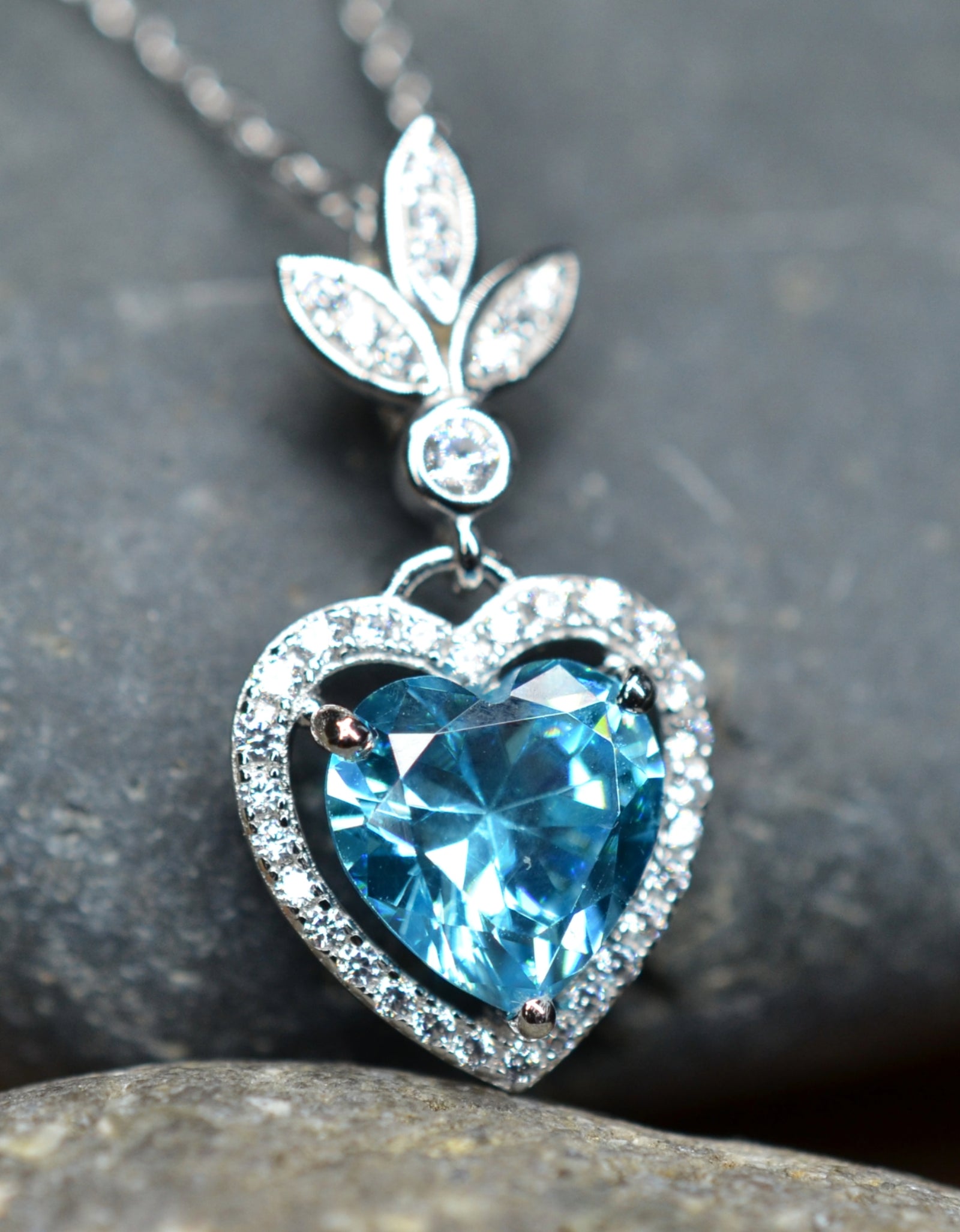 Heart Shaped 925 Sterling Silver Blue Cubic Zirconia Platinum Plated Pendant Adjustable Chain Necklace by Mc9vn | Gift for Her |