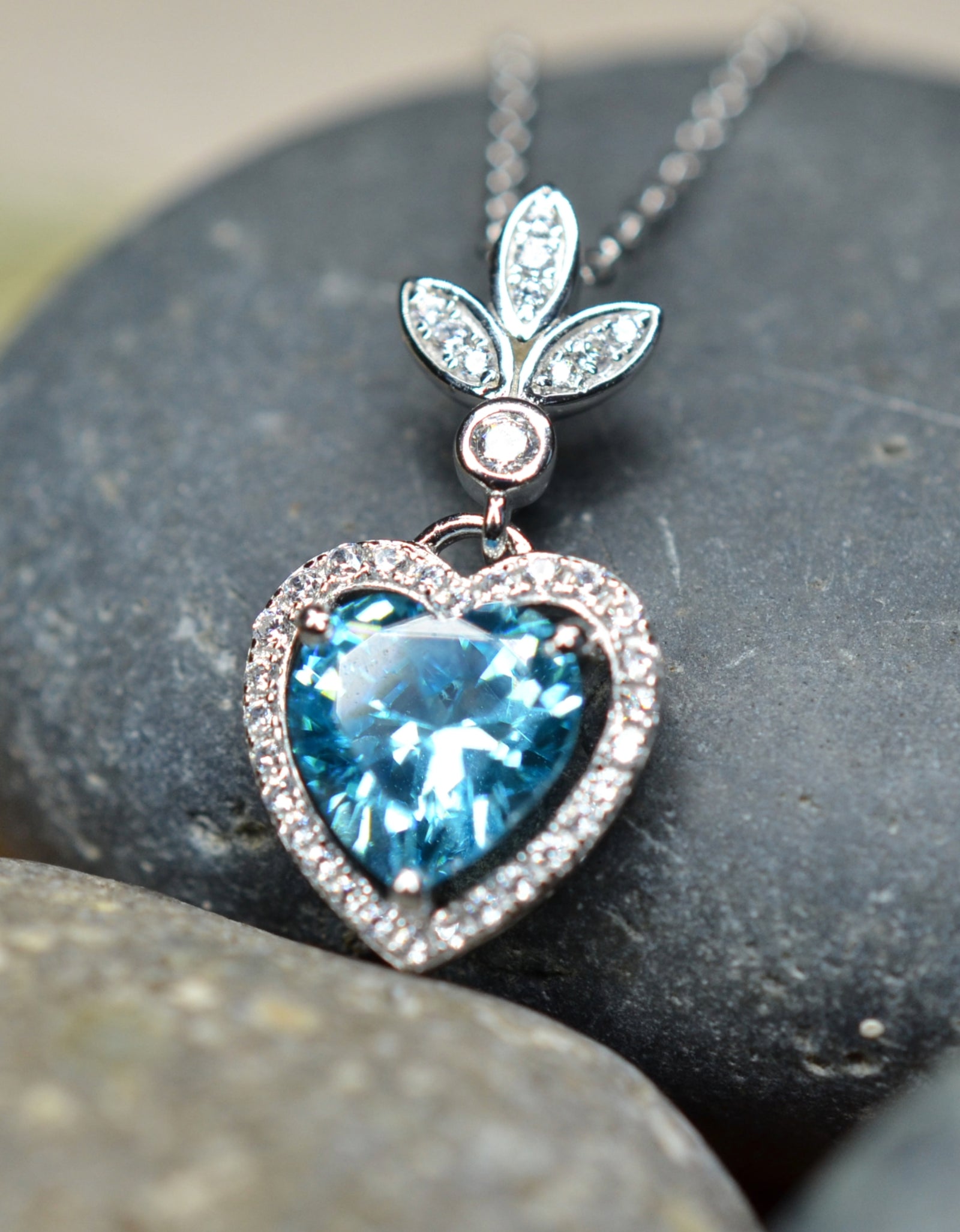 Heart Shaped 925 Sterling Silver Blue Cubic Zirconia Platinum Plated Pendant Adjustable Chain Necklace by Mc9vn | Gift for Her |